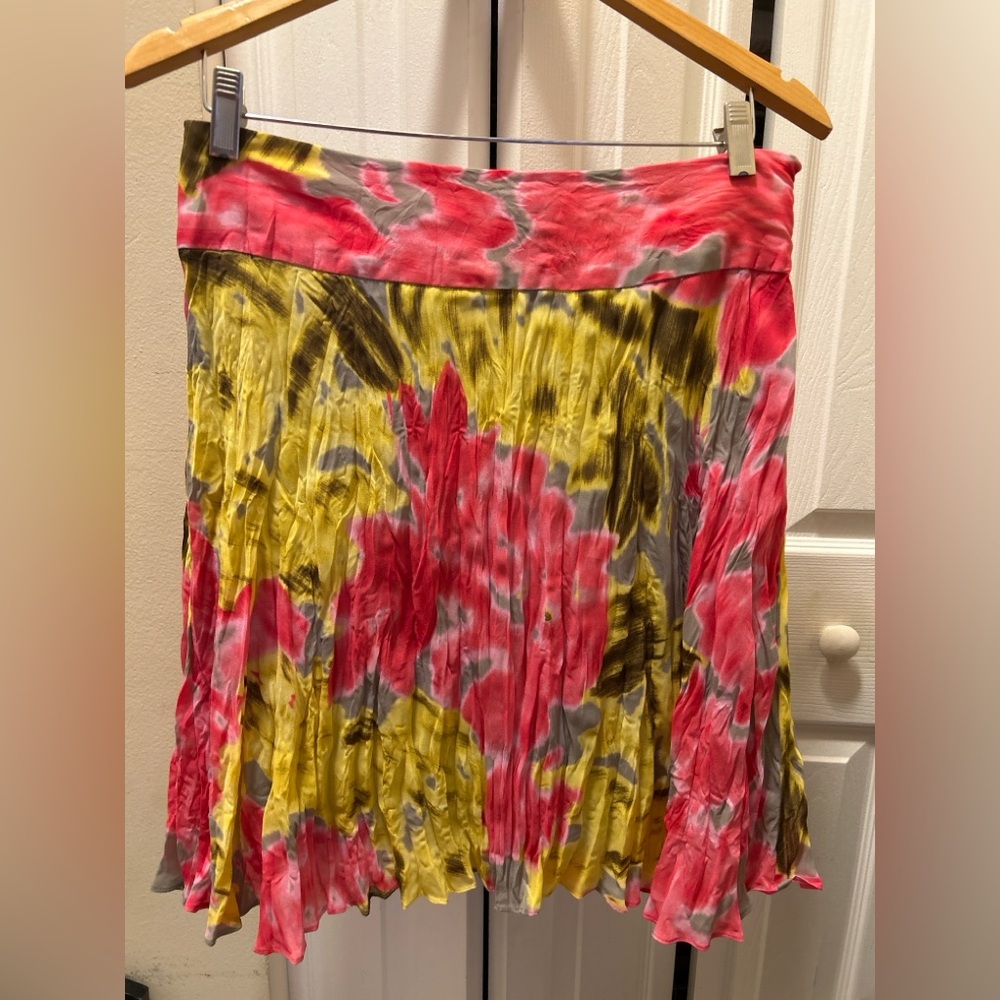 INC International Concepts Pleated Floral Skirt – Size 8